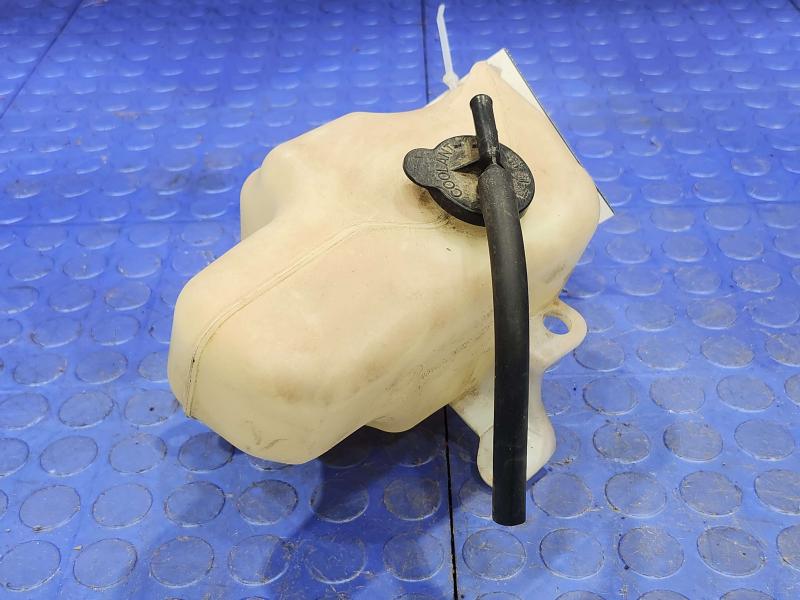 2011 Toyota Corolla Coolant Recovery Bottle