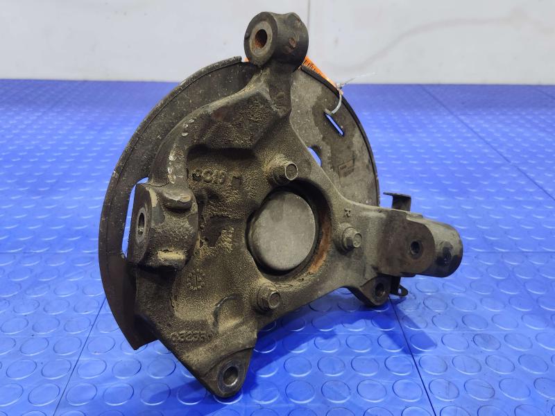 2014 Chevrolet Silverado 1500 Spindle Knuckle Front