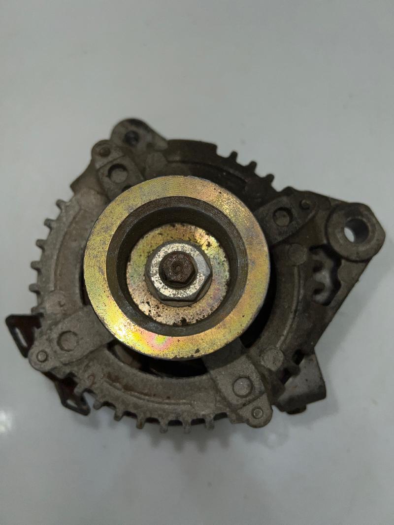 2004 2005 Toyota Rav4 Alternator Assembly 100 Amp OEM 2706028260