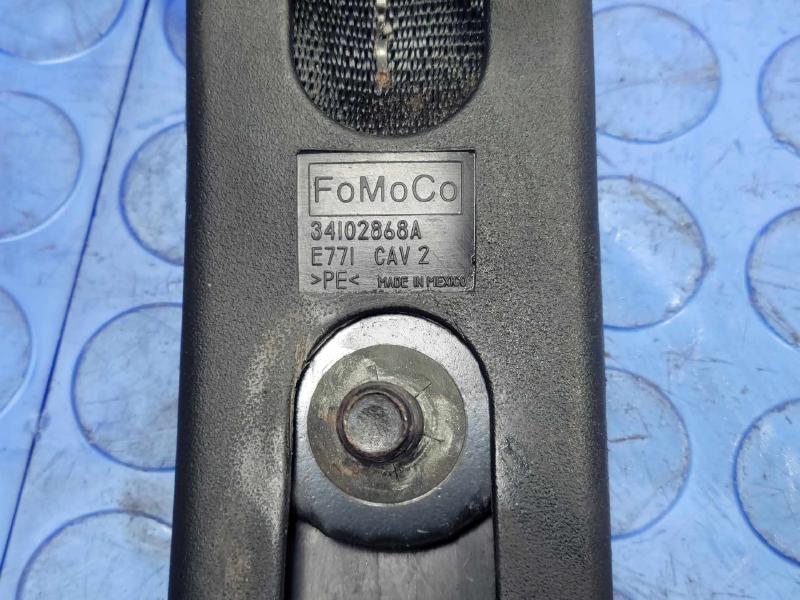 2013 Ford Fiesta Front Seat Belt