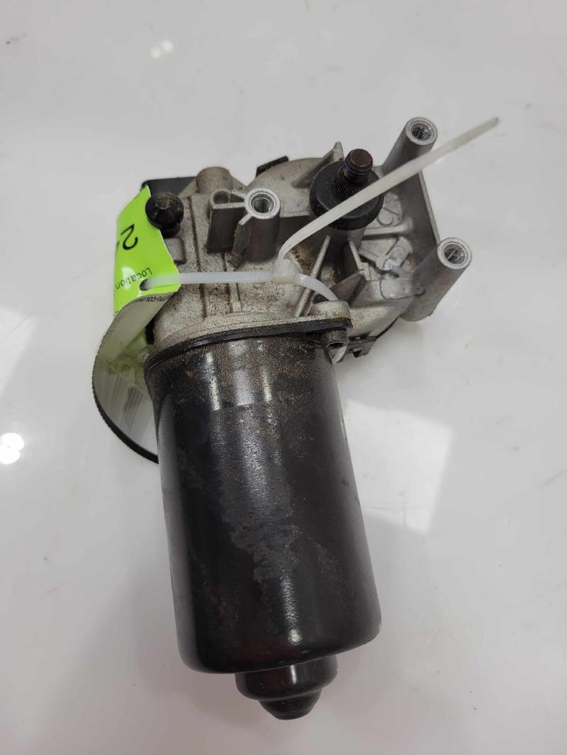 2012 - 2017 Hyundai Veloster Windshield Motor OEM 981102V000