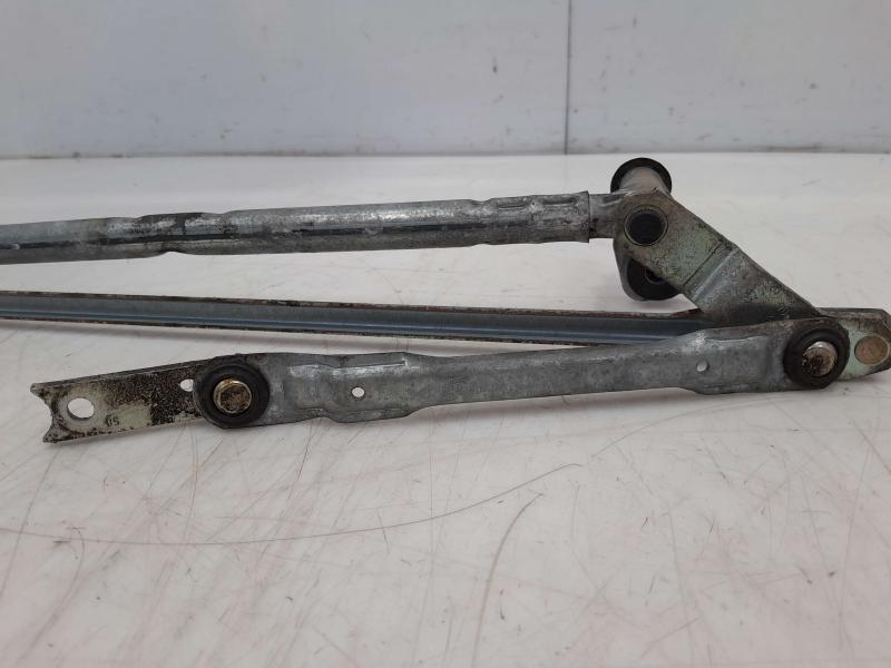 2008 Volkswagen Golf GTI Wiper Trans. Linkage