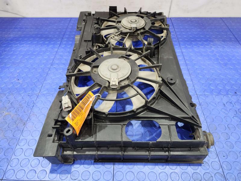 2010-2015 Toyota Prius 1.8L Engine Cooling Fan Assembly Genuine OEM 1636337010 1636337020