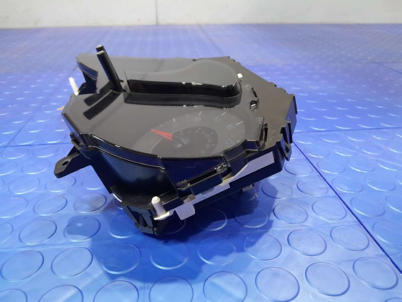 2013 Nissan Juke Speedometer