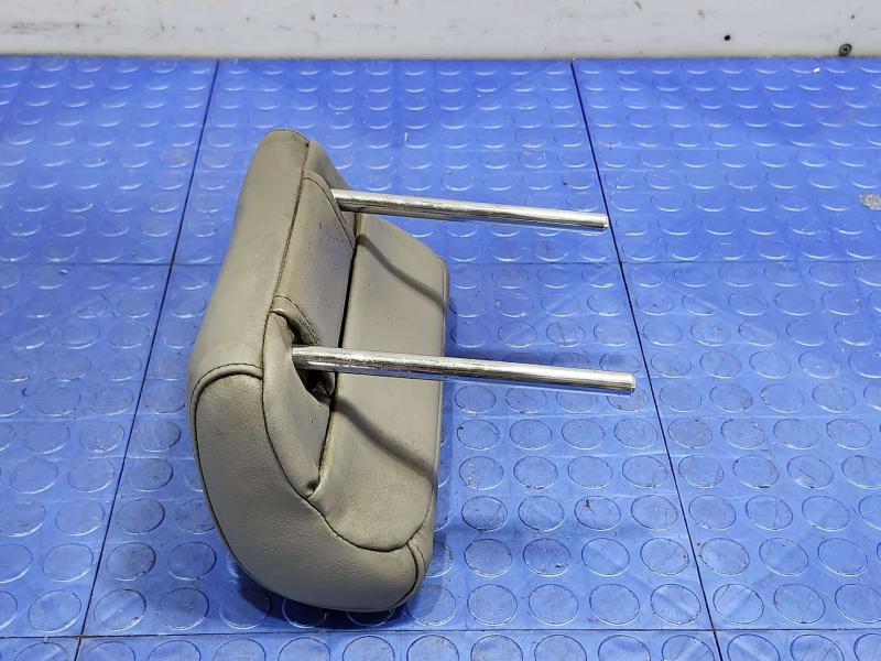 2003 Toyota 4Runner Headrest