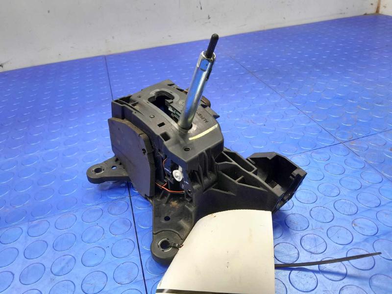 2013-2015 Cadillac ATS RWD Automatic Transmission Gear Shifter Assembly OEM 84588251