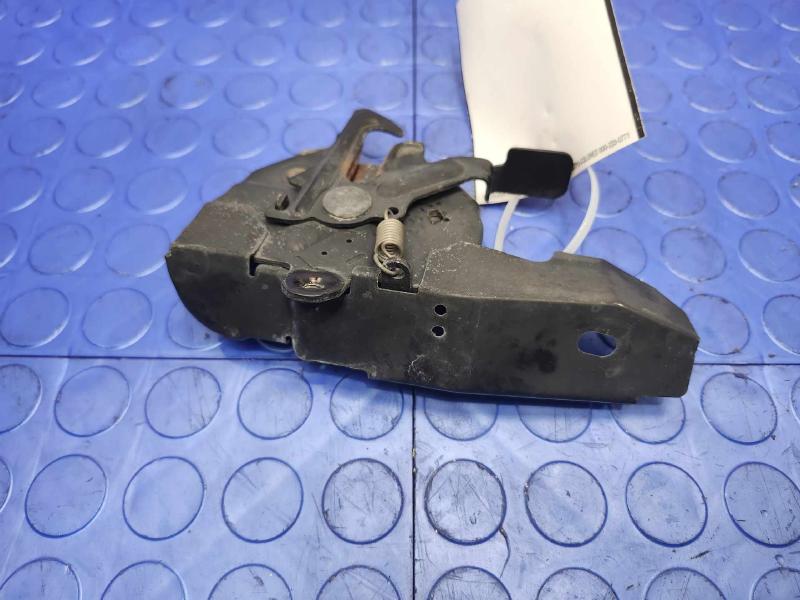 2008-2011 Toyota Highlander Hood Lock Latch Assembly Genuine OEM 53510-0E040