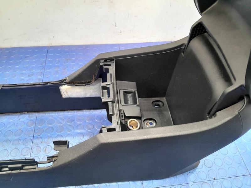2013 Honda Accord Front Console