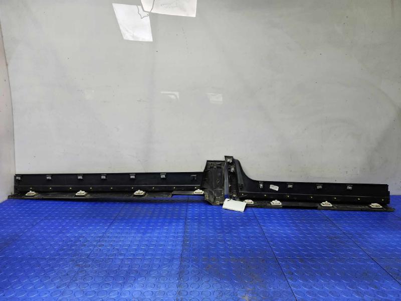 2019 Chevrolet Equinox Rocker Moulding