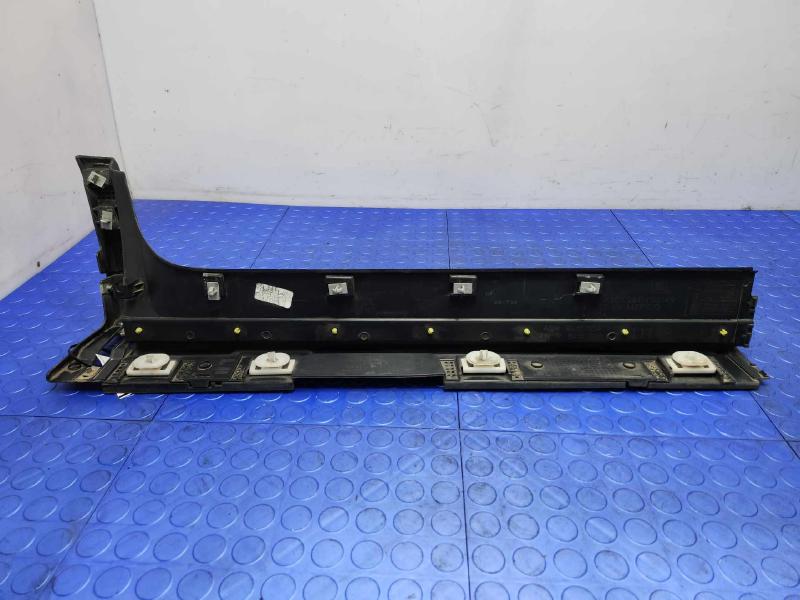 2019 Chevrolet Equinox Rocker Moulding