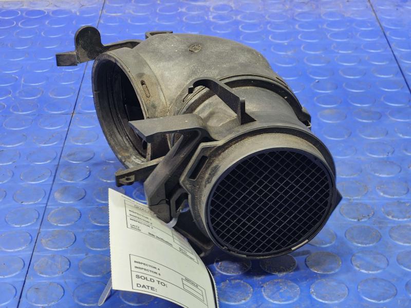 2006 Mercedes CLS-Class Air Intake Tube/Resonator