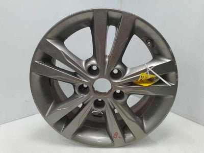 2018 Hyundai Elantra Wheel