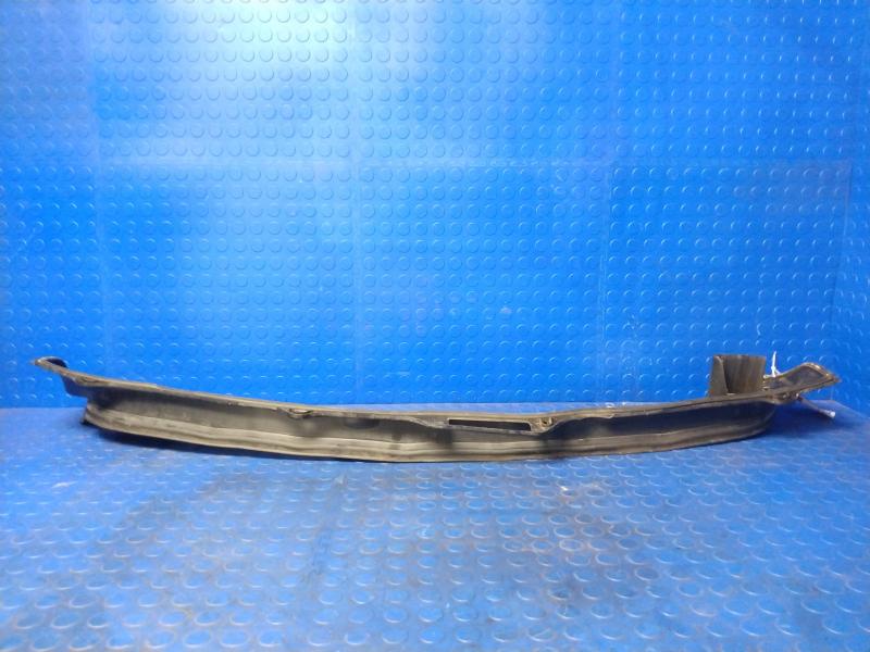 2003 - 2014 Volvo XC90 Cowl Grille Assembly OEM 30754348