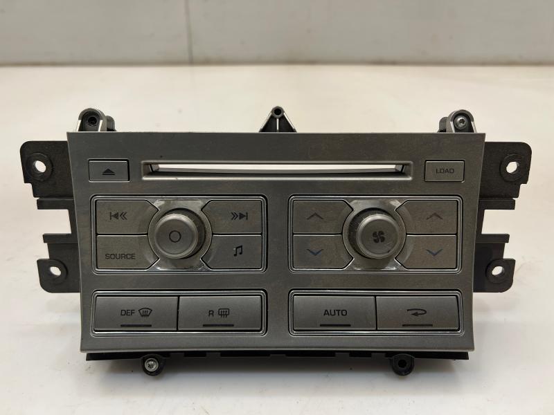 2011 Jaguar XF Audio & Visual Equip.(Radio)