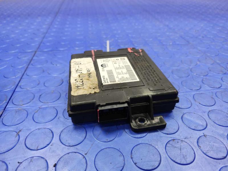 2018 Jeep Compass Recevier Hub Control Module Genuine OEM Part 68286842AD