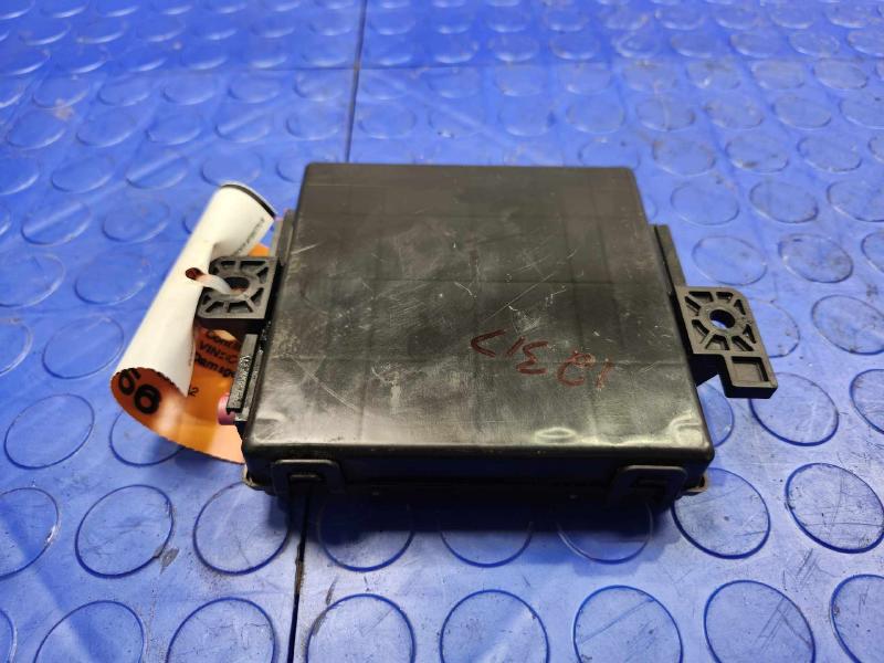 2018 Jeep Compass Recevier Hub Control Module Genuine OEM Part 68286842AD