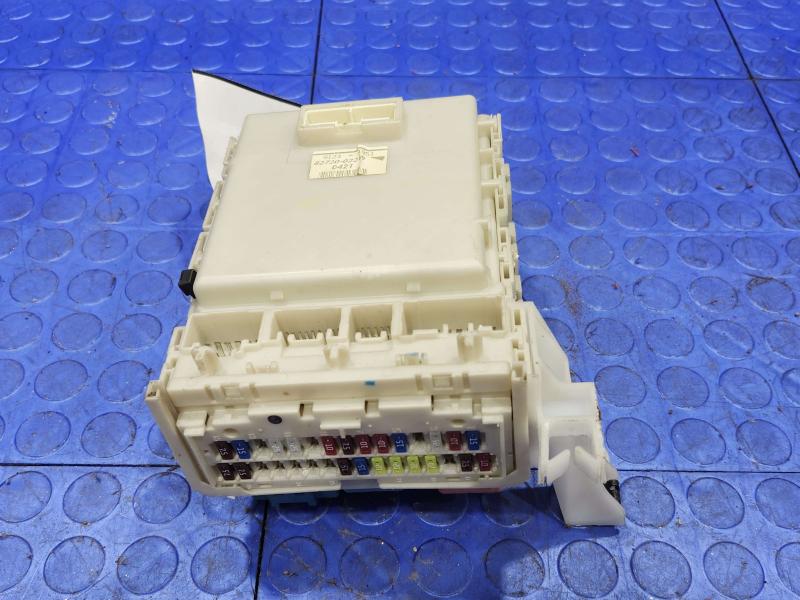 2011 Toyota Corolla Cabin Fuse Box