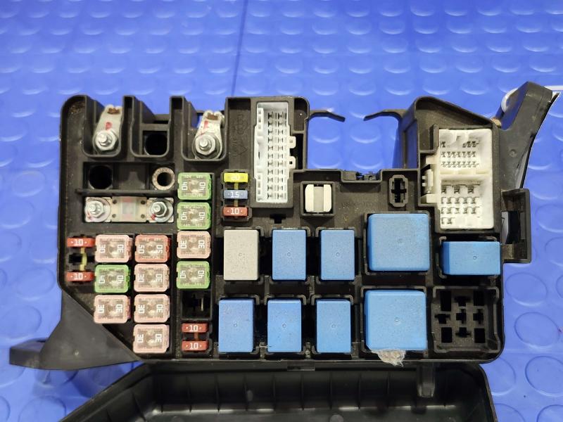 2010 Kia Rio Engine Fuse Box