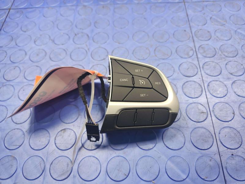 2018-2021 Jeep Compass Cruise Control Switch Genuine OEM 5YL22LXHAB