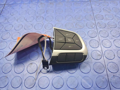 2018-2021 Jeep Compass Cruise Control Switch Genuine OEM 5YL22LXHAB