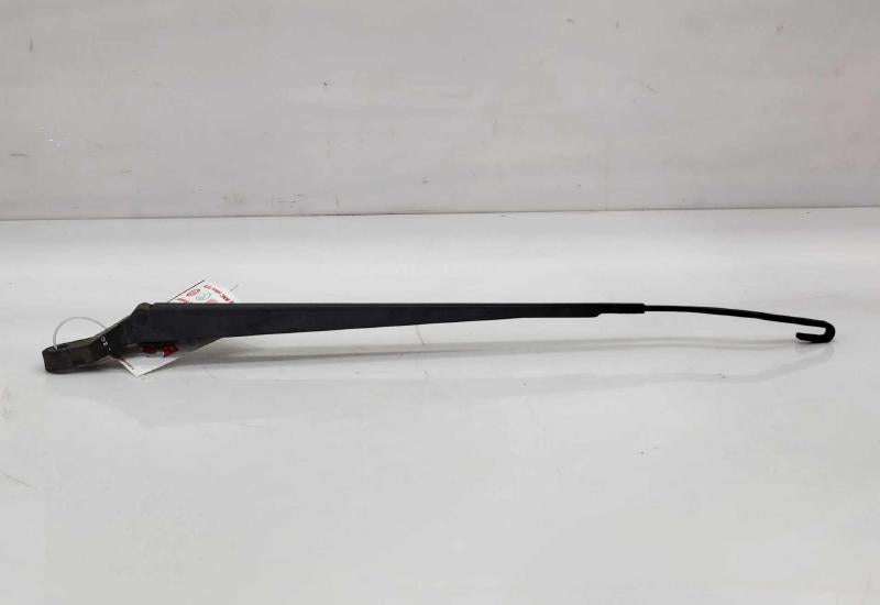 2004 Lincoln Navigator Wiper Arm