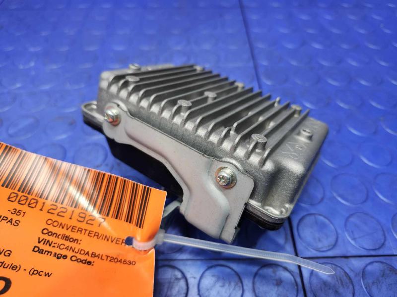 2020 Jeep Compass Converter/Inverter/Charger