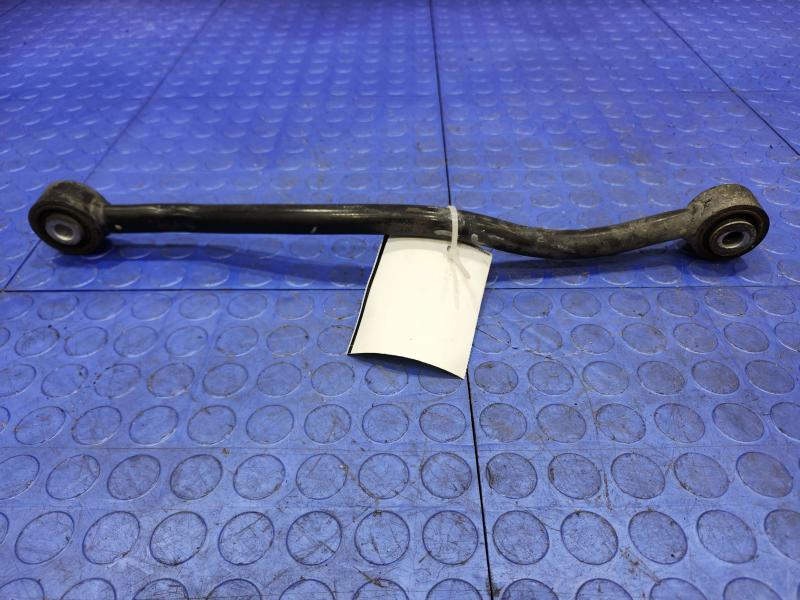 2013 Chrysler 300 Lower Control Arm Rr
