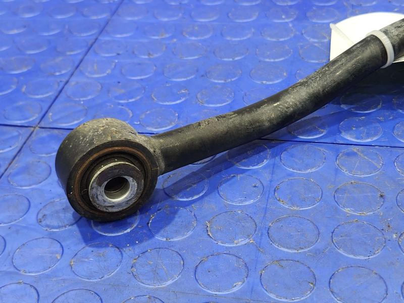 2013 Chrysler 300 Lower Control Arm Rr