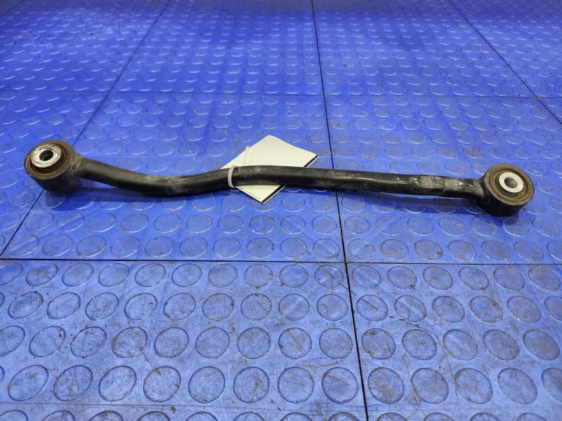 2013 Chrysler 300 Lower Control Arm Rr
