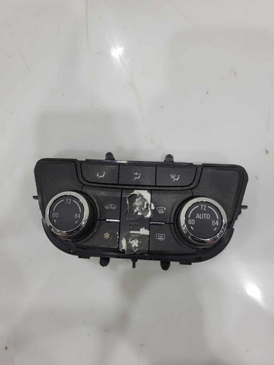 2012 Buick Verano Heater A/C Control