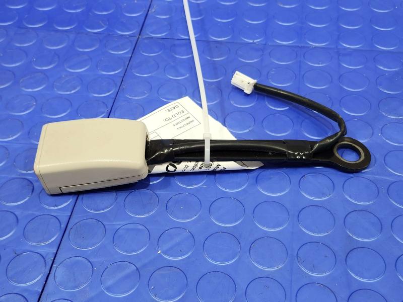 2015 Nissan Murano Front Seat Belt