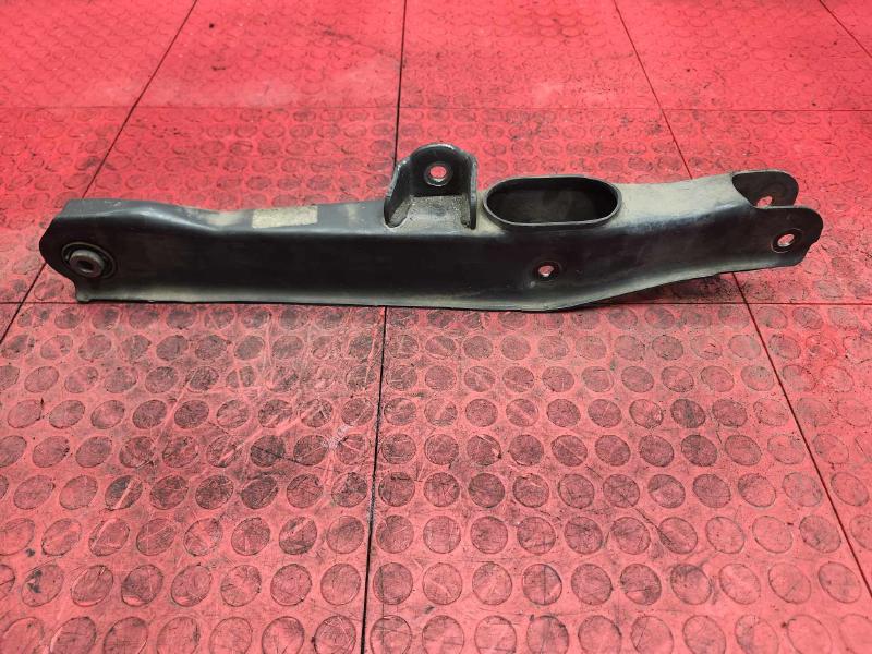 2015 Dodge Journey Lower Control Arm Rr