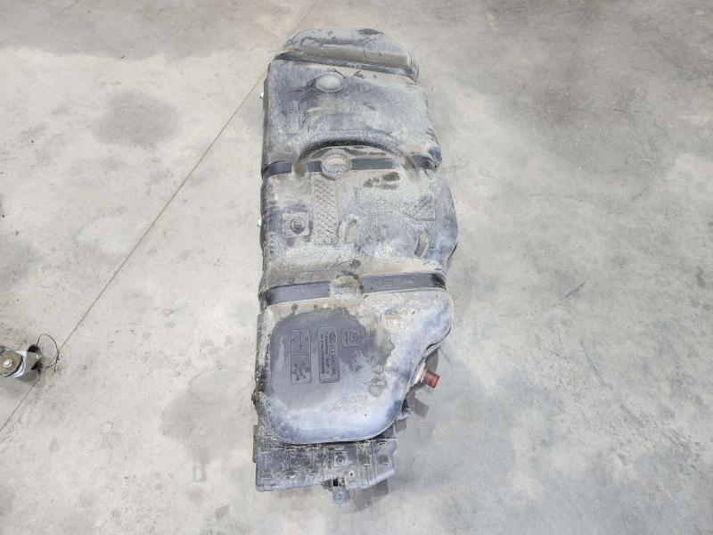 2015-2016 Kia Sedona OEM Fuel Tank Gas Tank Assembly 21.5 Gallon 31150A9500