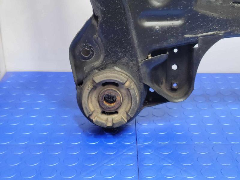2009 Toyota Camry Crossmember/Cradle/Undercarria