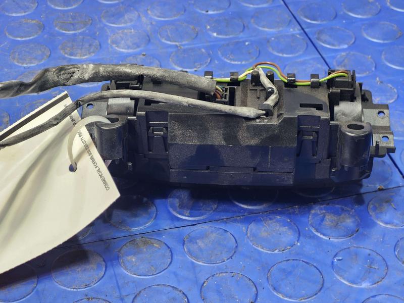 2006 Mercedes CLS-Class Heater A/C Control