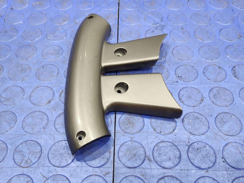 2012-2014 Dodge Challenger Steering Wheel Back Trim Genuine OEM 1XX18SZ6AB