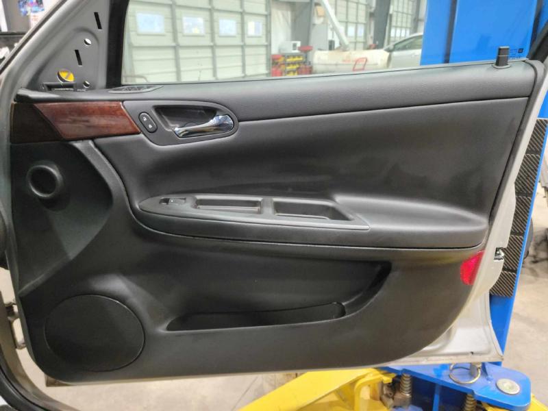 2011 Chevrolet Impala Front Door Trim Panel