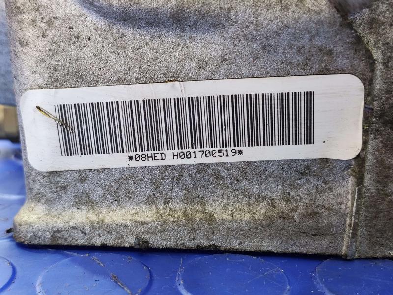 2014 Chevrolet Caprice Cylinder Head