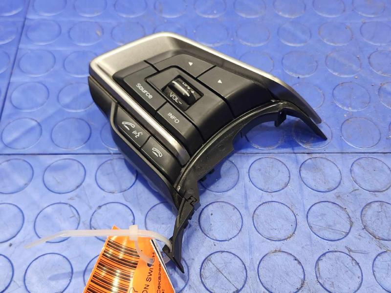 2018-2023 Subaru Crosstrek Steering Wheel Bluetooth Control Switch OEM