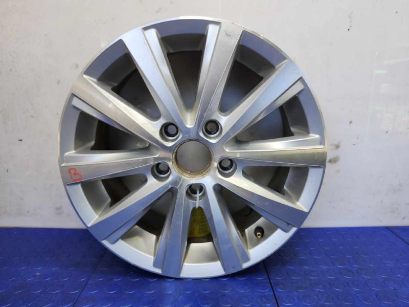 2013 Volkswagen Jetta Wheel