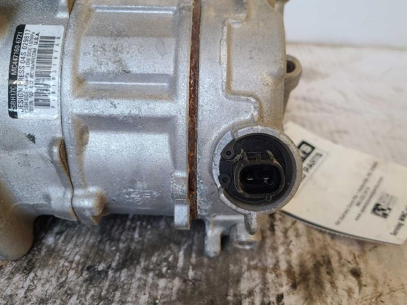 2015 Chrysler 200 A/C Air Compressor