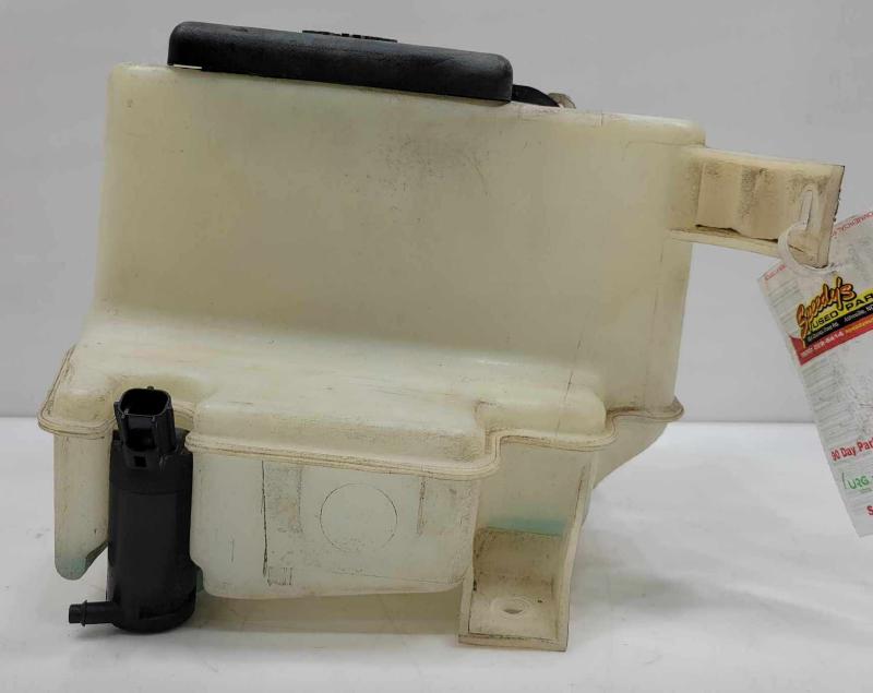 1998 - 2001 Ford Ranger Windshield Washer Fluid Reservoir OEM F57Z17618AA