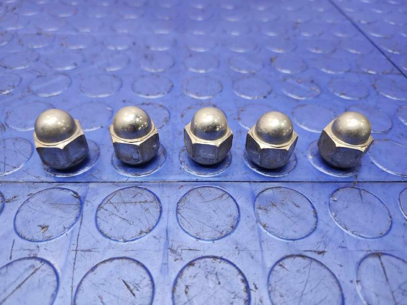 2018 Subaru Legacy Lug Nuts