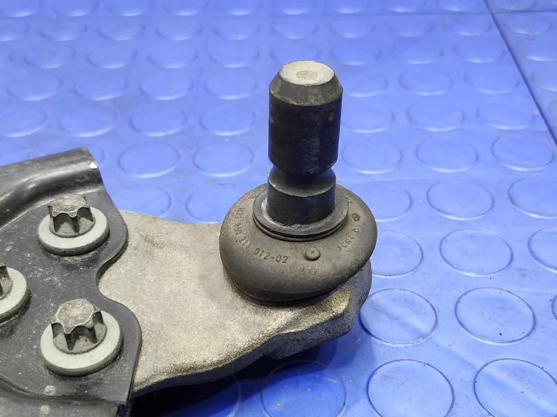 2018 Jeep Compass Lower Control Arm Front