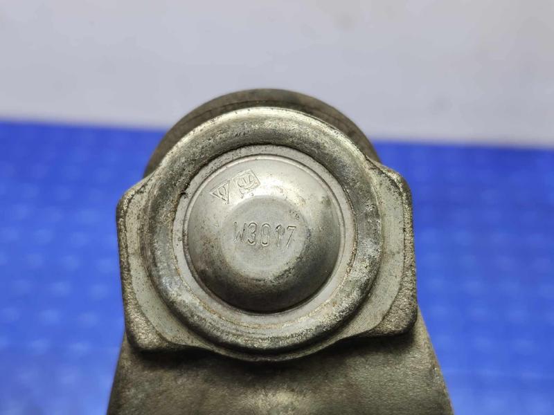 2018 Jeep Compass Lower Control Arm Front