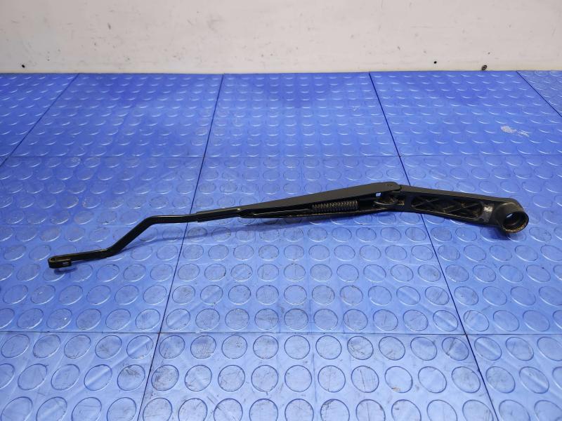 2012-2017 Hyundai Accent Windshield Wiper Arm Left Driver Side OEM 983101R000