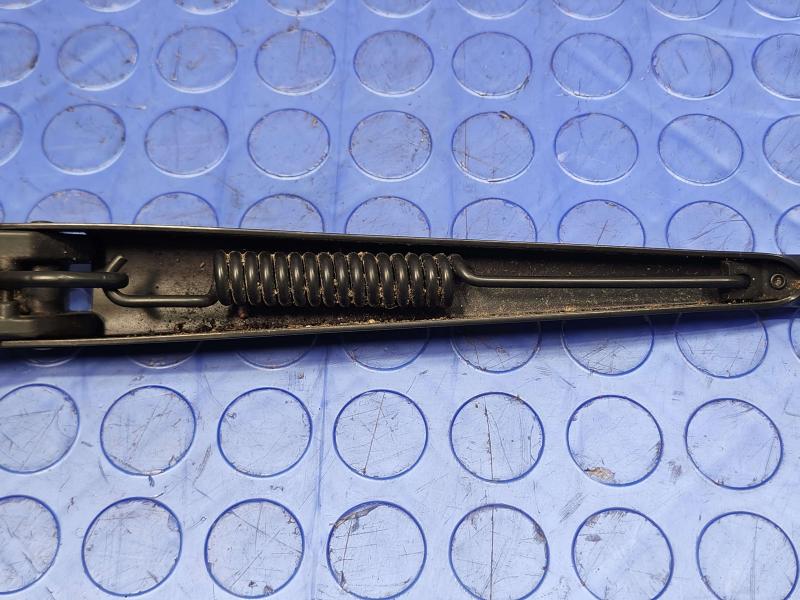 2012-2017 Hyundai Accent Windshield Wiper Arm Left Driver Side OEM 983101R000