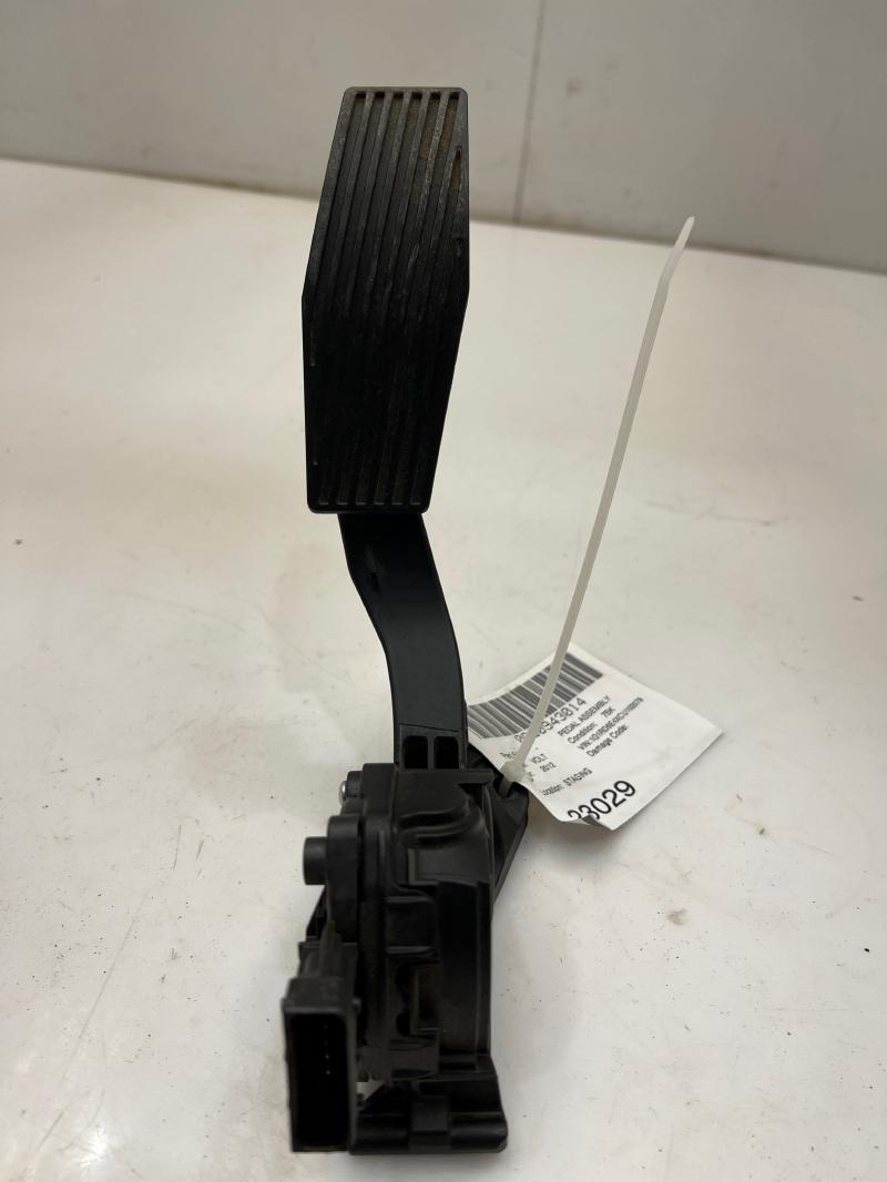 2012 Chevrolet Volt Pedal Assembly