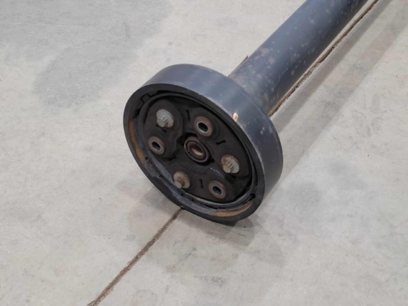 2009 Volkswagen Tiguan Rear Drive Shaft