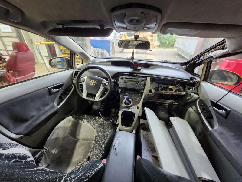 2010 Toyota Prius Air Intake Tube/Resonator